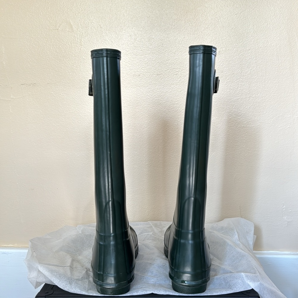 Hunter Green Hunter Boot Gently Used - image 2